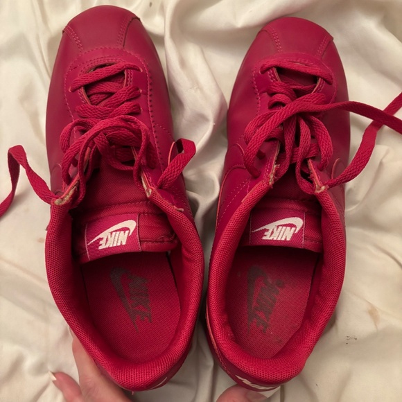 Nike Cortez Wild Cherry Sneakers Size: 8 - Picture 4 of 10
